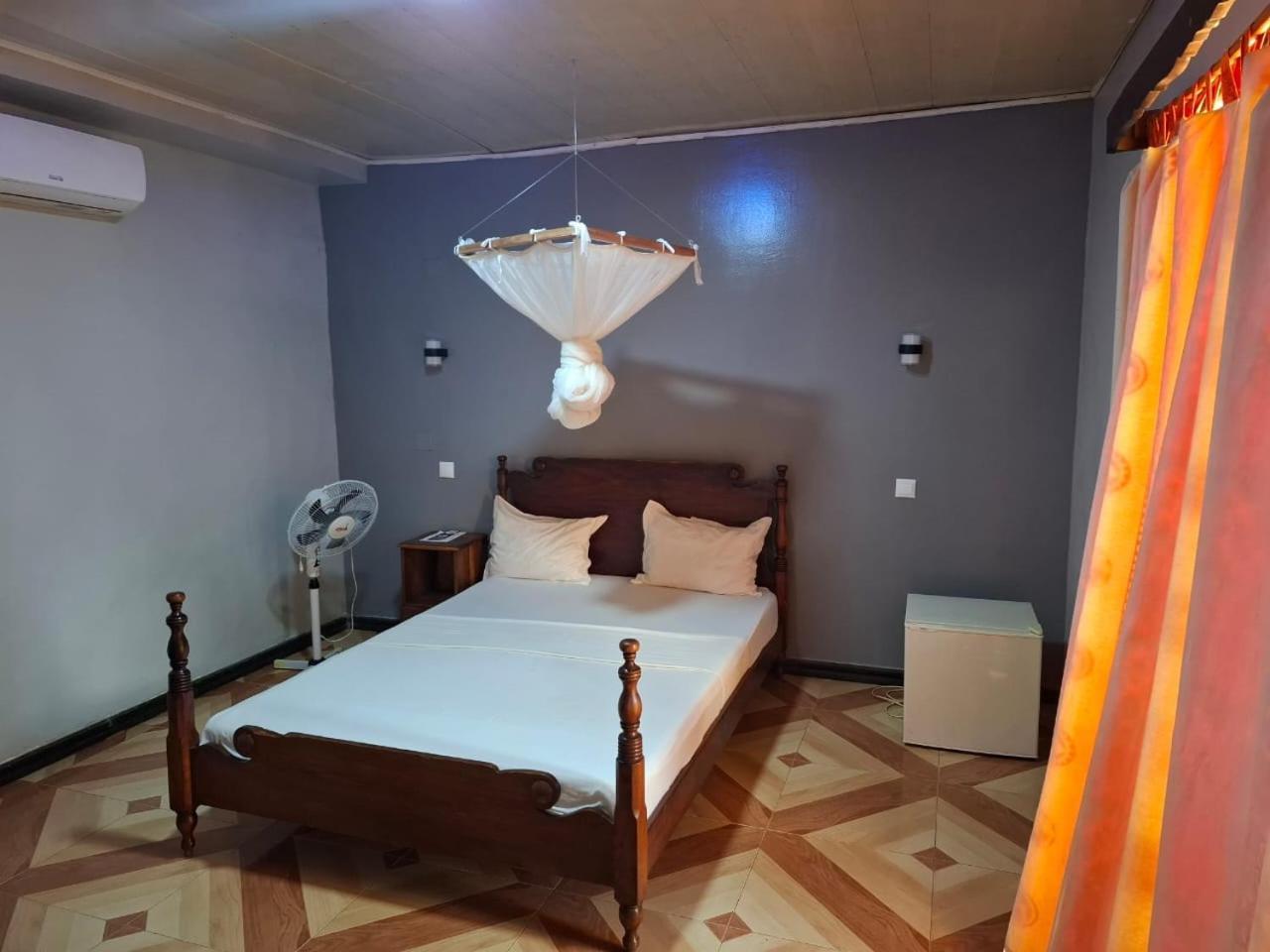 Lotus Hotel Antsiranana Kültér fotó