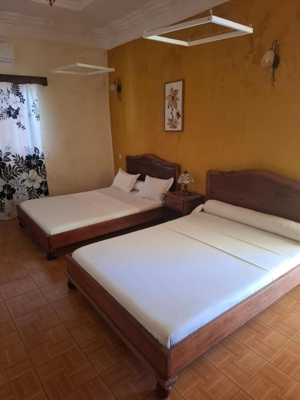 Lotus Hotel Antsiranana Kültér fotó